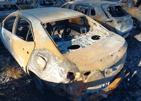 2015 Toyota Corolla Le Eco z USA, uszkodzony, nr VIN 2T1BPRHE2FC440860